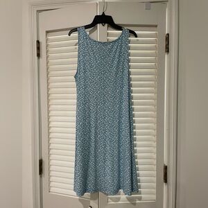 Old Navy sleeveless mini swing dress